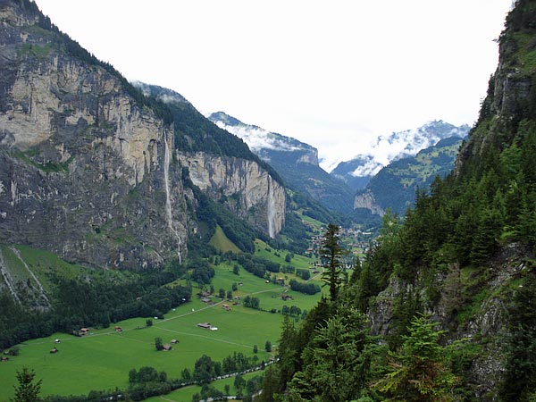 Blick nach Lauterbrunnen