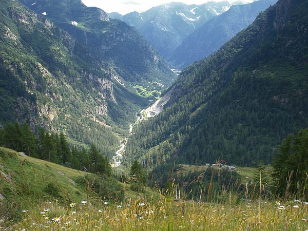 Blick ins Tal Valsesia
