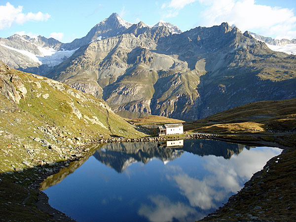 Schwarzsee mit Kapelle 