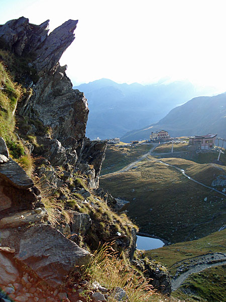 Blick zum Berghotel Schwarzsee