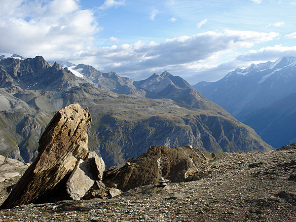 Blick zum Höhbalmen-Plateau und Mettelhorn