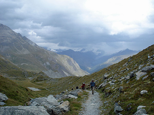 An der Gletschermoräne des Zmuttgletschers