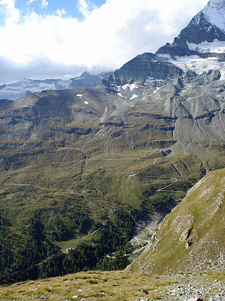Blick zuz Staffelalp und Matterhorn