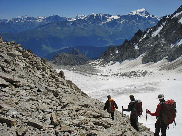 Abstieg zur Cabane d'Orny am Glacier d'Orny