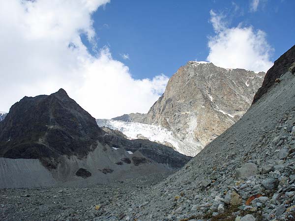 Unterhalb der Schönbielhütte