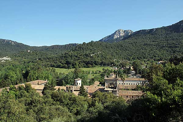 Die Dächer von Kloster Lluc