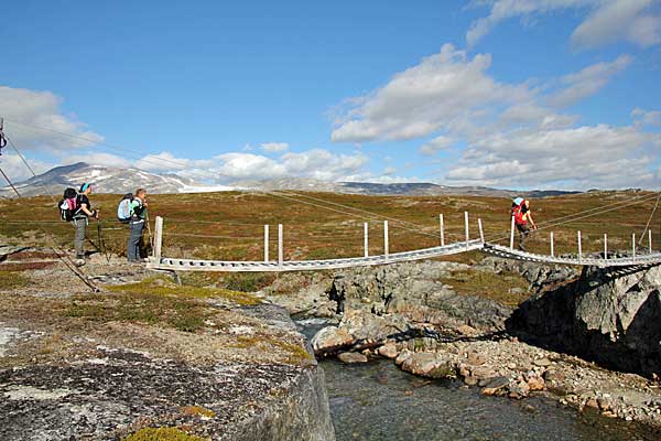 Hängebrücke über den Čainajohka