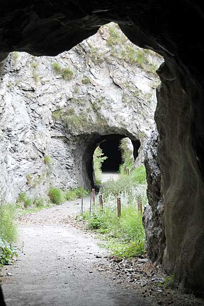 Tunnel im Bietschtal