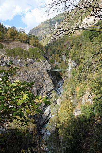 Hängebrücke über den Baltschiederbach