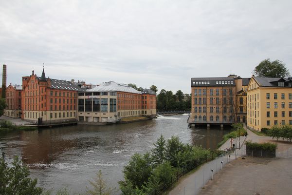 Ehemalige Industriebauten am Motala ström