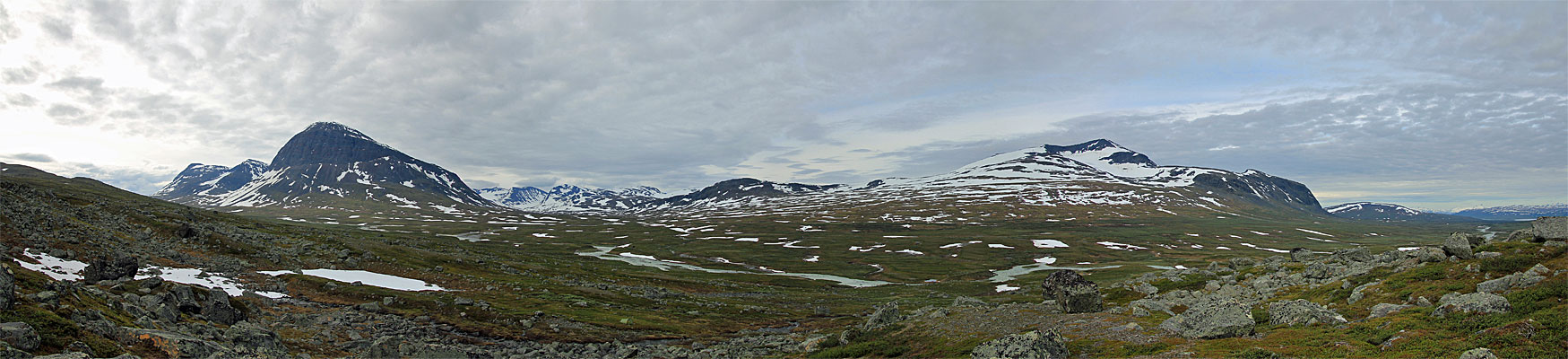 Blick zum Niják, Ruohtesvágge und Gisuris