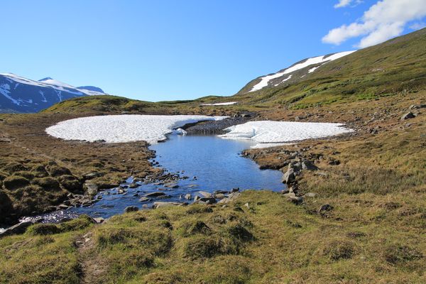 Track auf der Sarvalåpptå-Terrasse