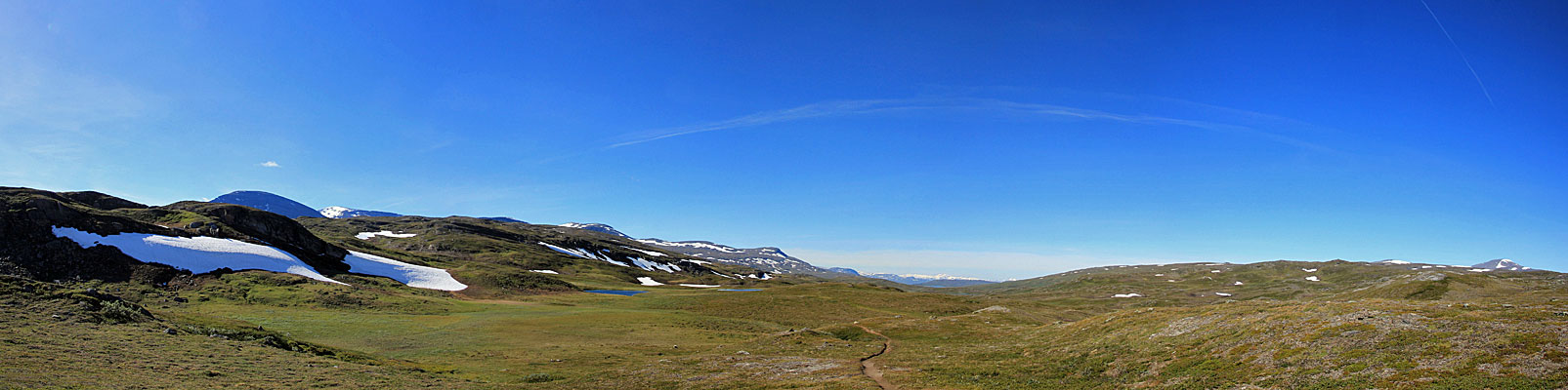Auf den Weg ins Tal des Råtokjåkkå