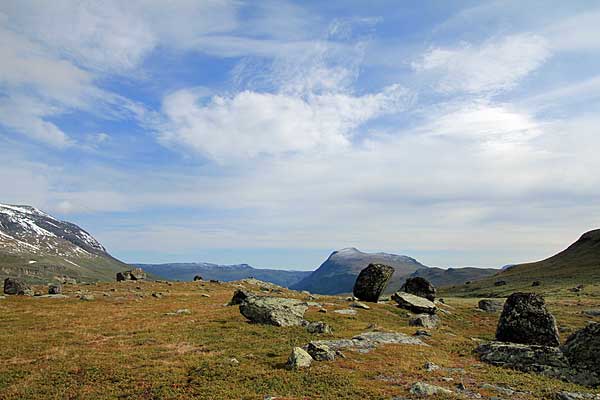 Felsen am Sattel nördlich des Suorivárri