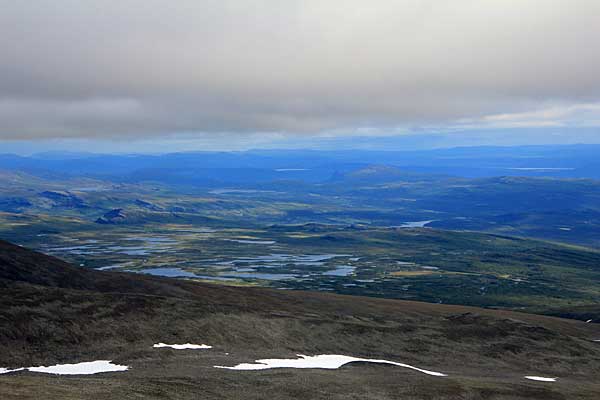 Blick zur Pårek-Ebene