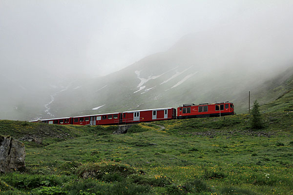 Zug der Furka-Dampfbahn