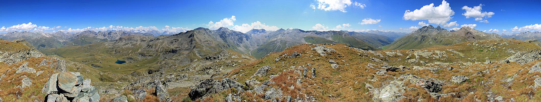 Rundumblick von der Uf da Flüe