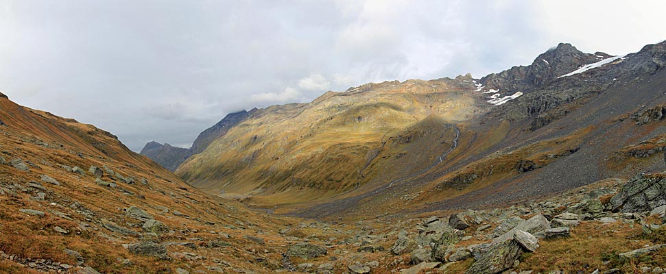 Curciusa Alta mit Piz Pian und Pizzo Tambo