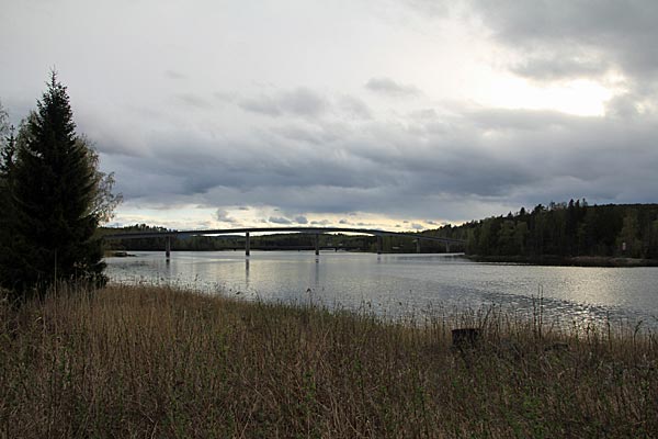 Lövviksbron