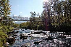 Hängebrücke über den Ballinjohka