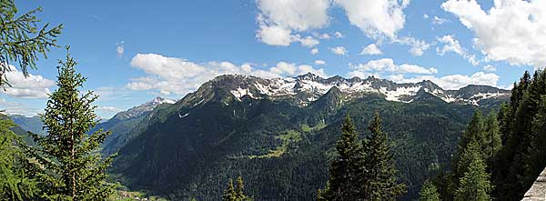 Berge an Valle Leventina