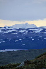 Blick zum Reinoksfjellet in Norwegen