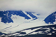 Bårddejiegnja-Gletscher am Pårte-Massiv