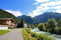 An der Rotten (Rhone) in Oberwald