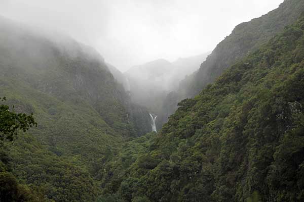 Blick zum Wasserfall Risco