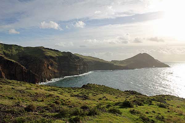 Blick zum Kap und Pico do Furado