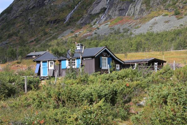 Holzhütte bei Gjendebu
