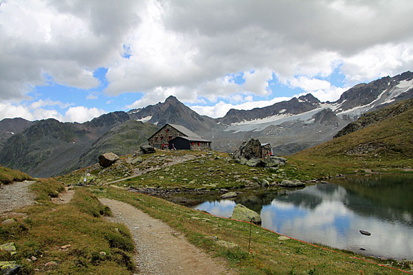 Grialetsch-Hütte