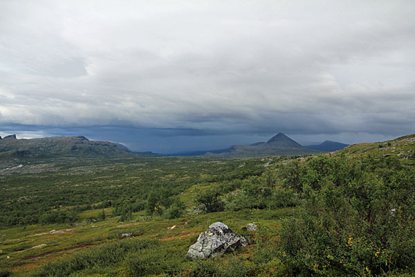 Regenwolken hinter dem Sluggá