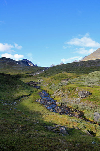 Bach am Tjåggŋågrisjåhkå