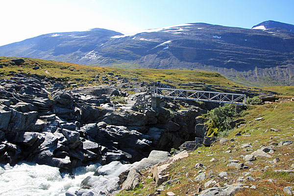 Sommerbrücke Smájlajjåhkå