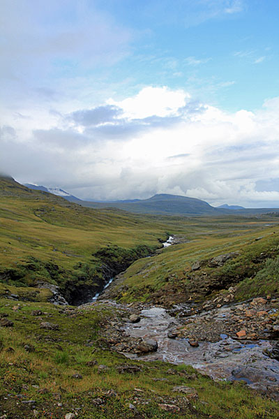 Seitenbach des Viejejåhkå
