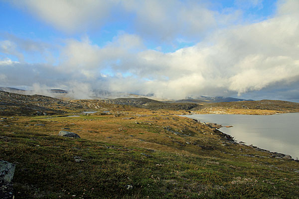 Wolken am Råvejávrre