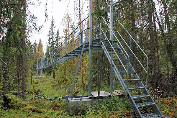 Brücke über Vállejåhkå