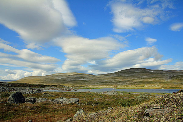 An der Seenkette im Deartavággi