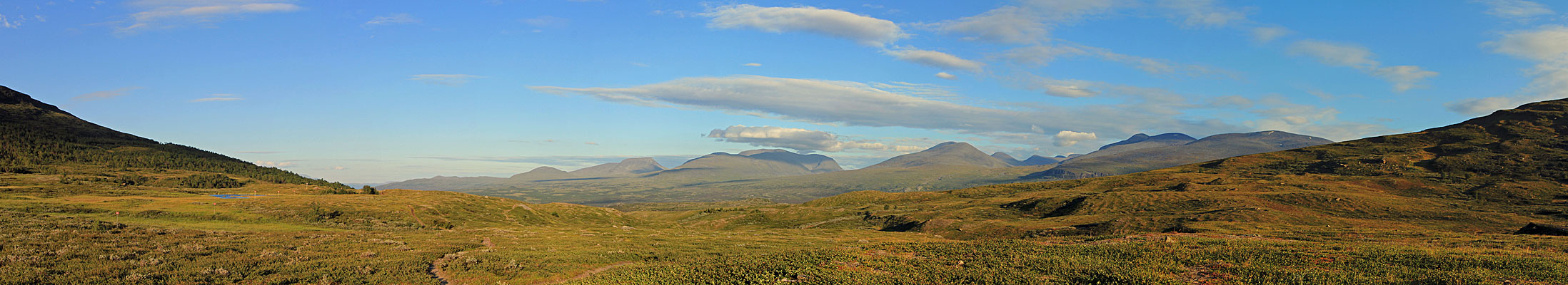 Abisko Alperna in der Abendsonne