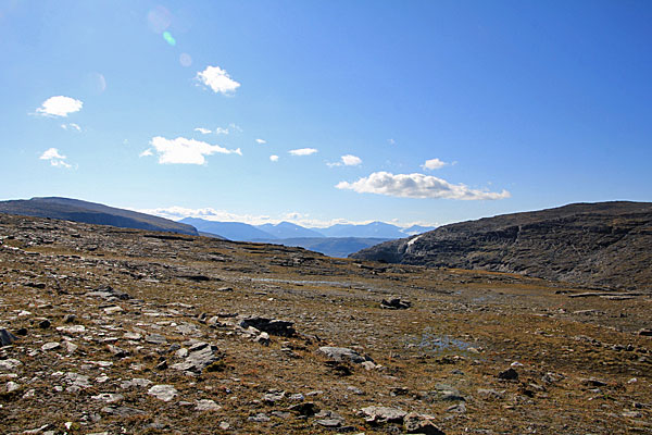 Oberhalb dem Latnjavággi