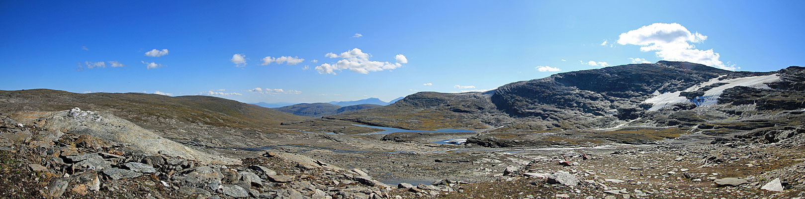 Latnjačorru mit dem Gohpasvággi