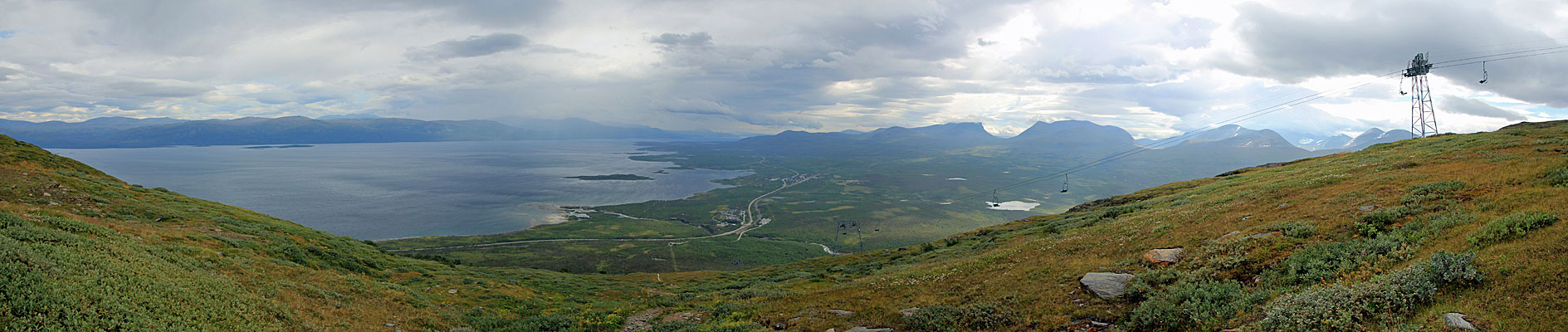 Torneträsk mit Abisko Alperna