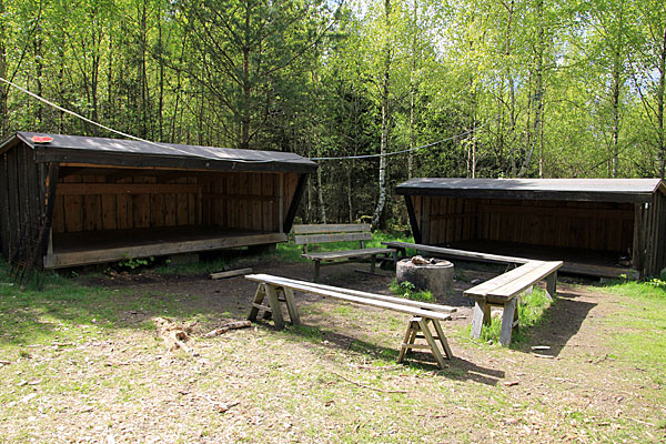 Windschutzhütten an der Råhultsstugan