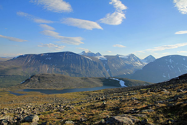 Abstieg zum Vássaloamijávri