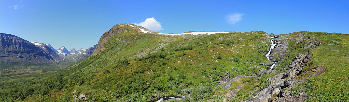 Fluß vom Vássaloamijávri