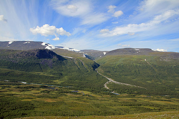 Vássačorru, Vássačohkka und Mårmapasset