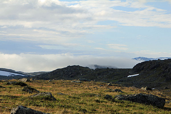 Wolken ziehen am Kärpel vorbei