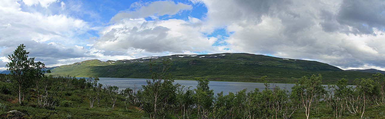 Ábeskojávri mit Njunesgeahči