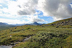 Aufstieg zur Furt des Njavvejågåsj